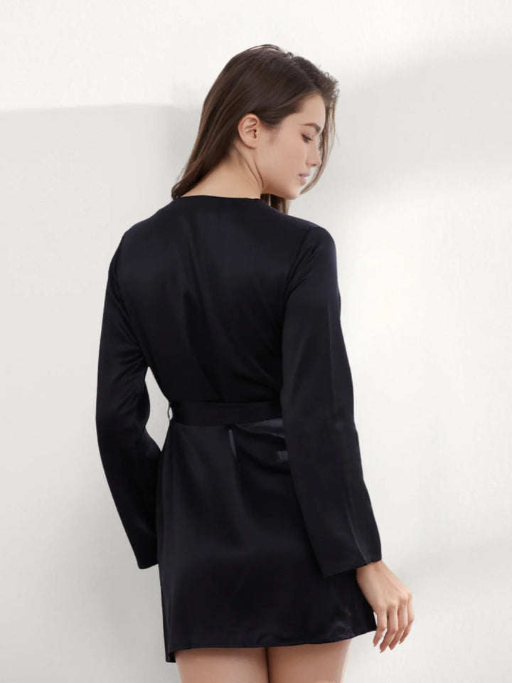 Noroki® - Kurzes Schlafgewand aus Seide für Damen